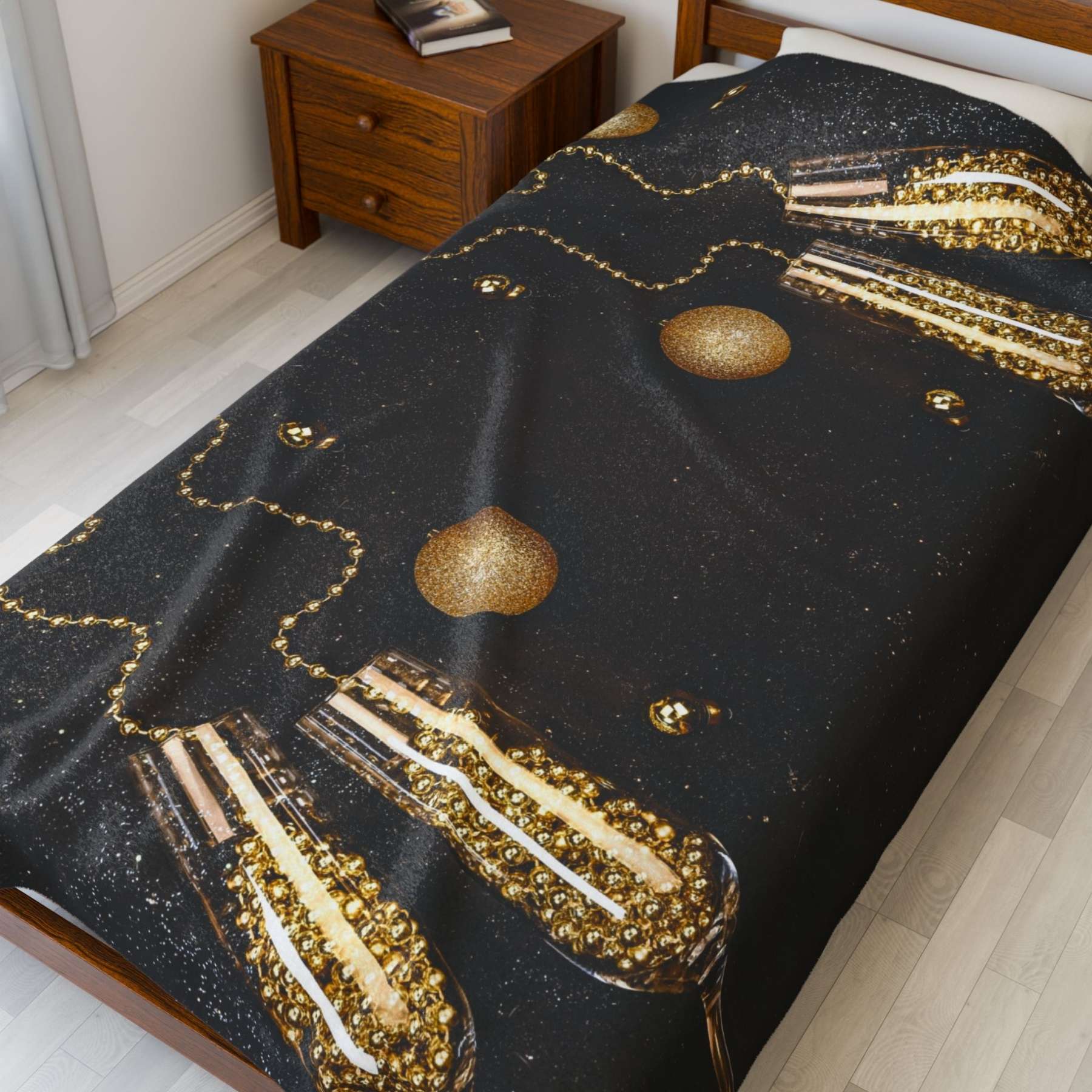 "Champagne and Golden Beads" Plush Blanket - Winsome Realms